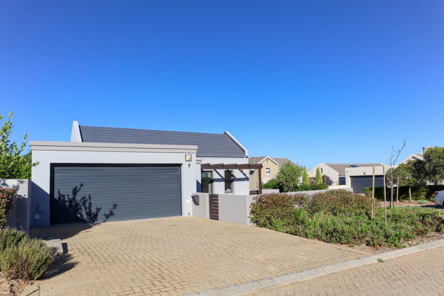 3 Bedroom Property for Sale in Croydon Western Cape